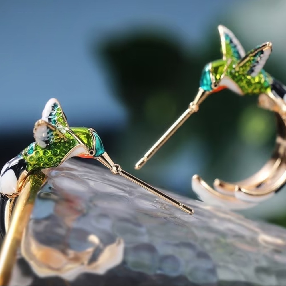 Vintage Rare Colorful Hummingbird Earrings - Picture 4 of 6